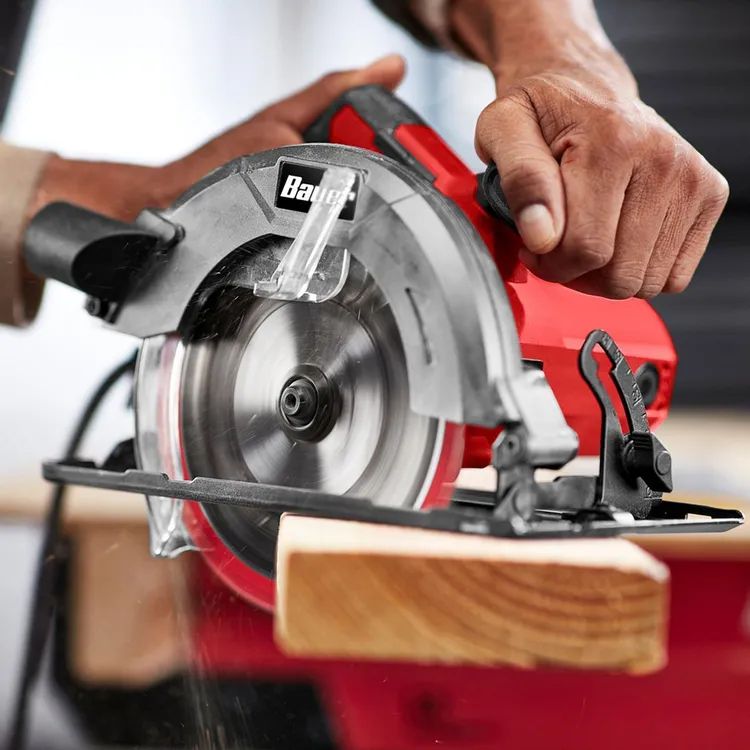 Sierra Circular De 7-1/4" 14A (Bauer)