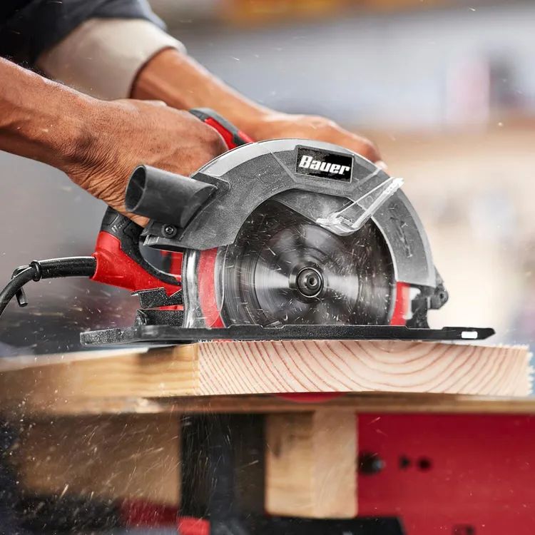 Sierra Circular De 7-1/4" 14A (Bauer)